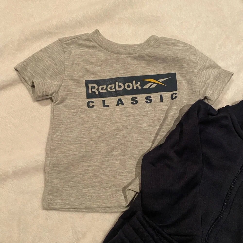 NWT - Reebok jogger set! - Picture 2 of 5